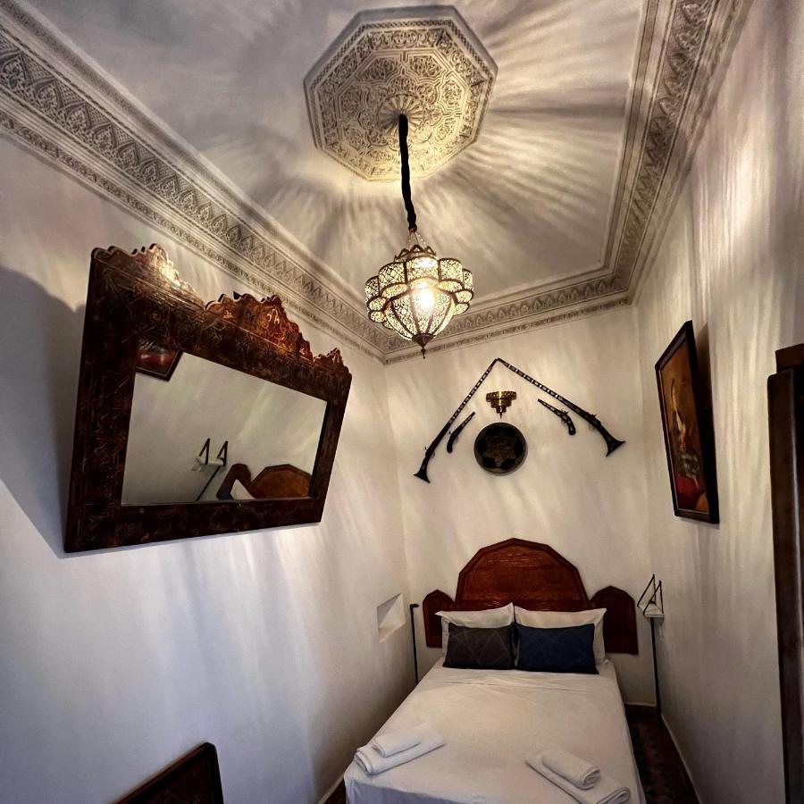 Riad Dar Kirami Фес Екстериор снимка