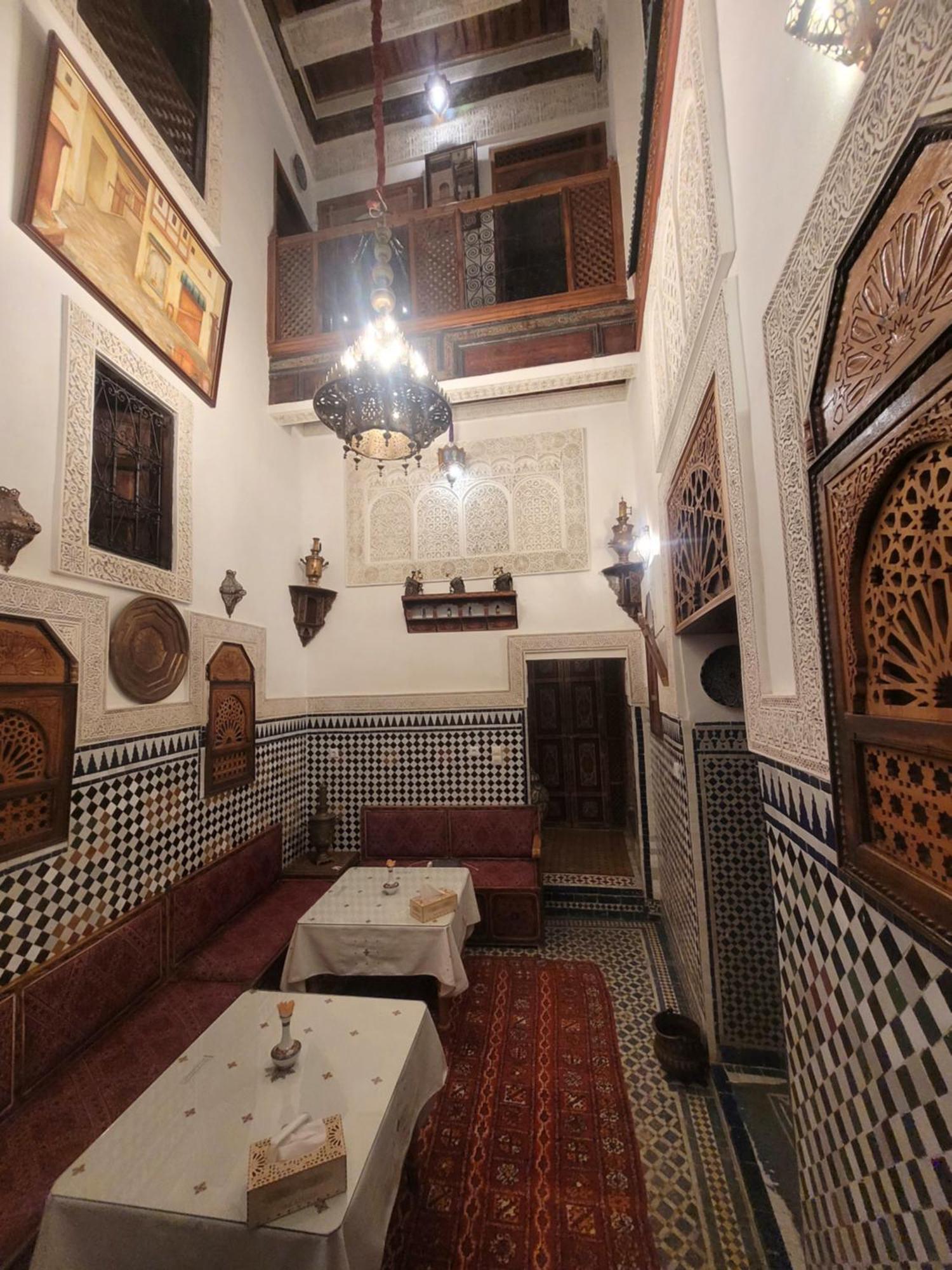 Riad Dar Kirami Фес Екстериор снимка